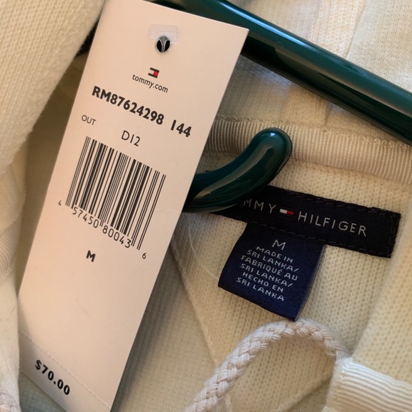 BRAND NEW Tommy Hilfiger boating sweatshirt - Picture 4 of 4